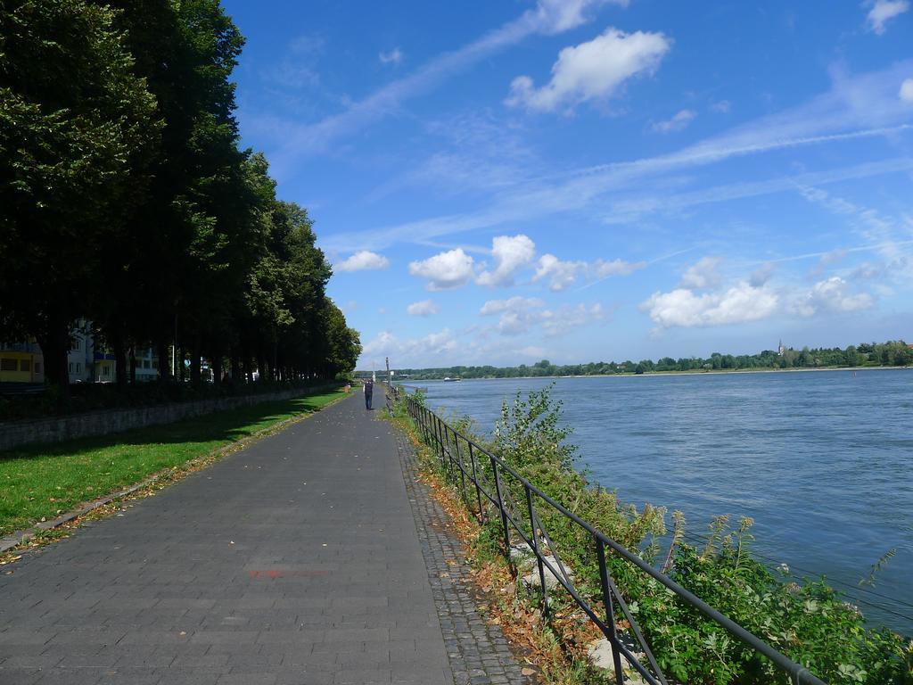Hotel Mercedes City Bonn Buitenkant foto