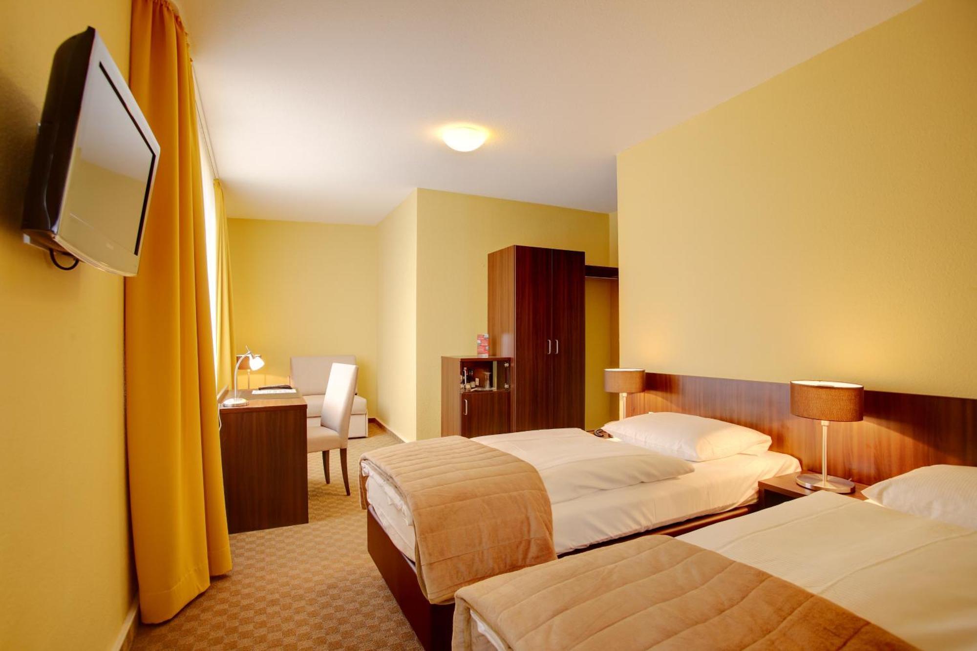Hotel Mercedes City Bonn Buitenkant foto