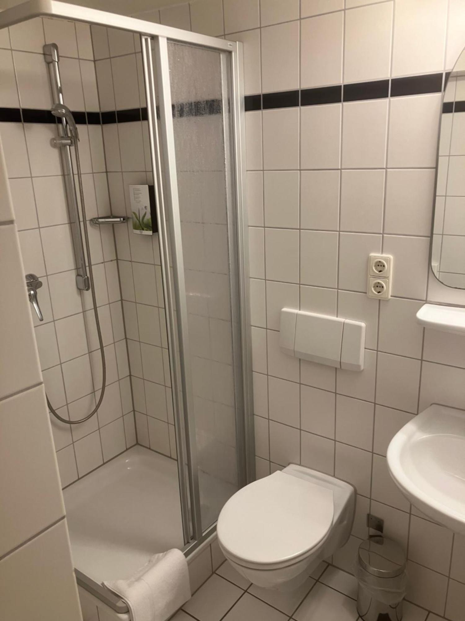 Hotel Mercedes City Bonn Buitenkant foto