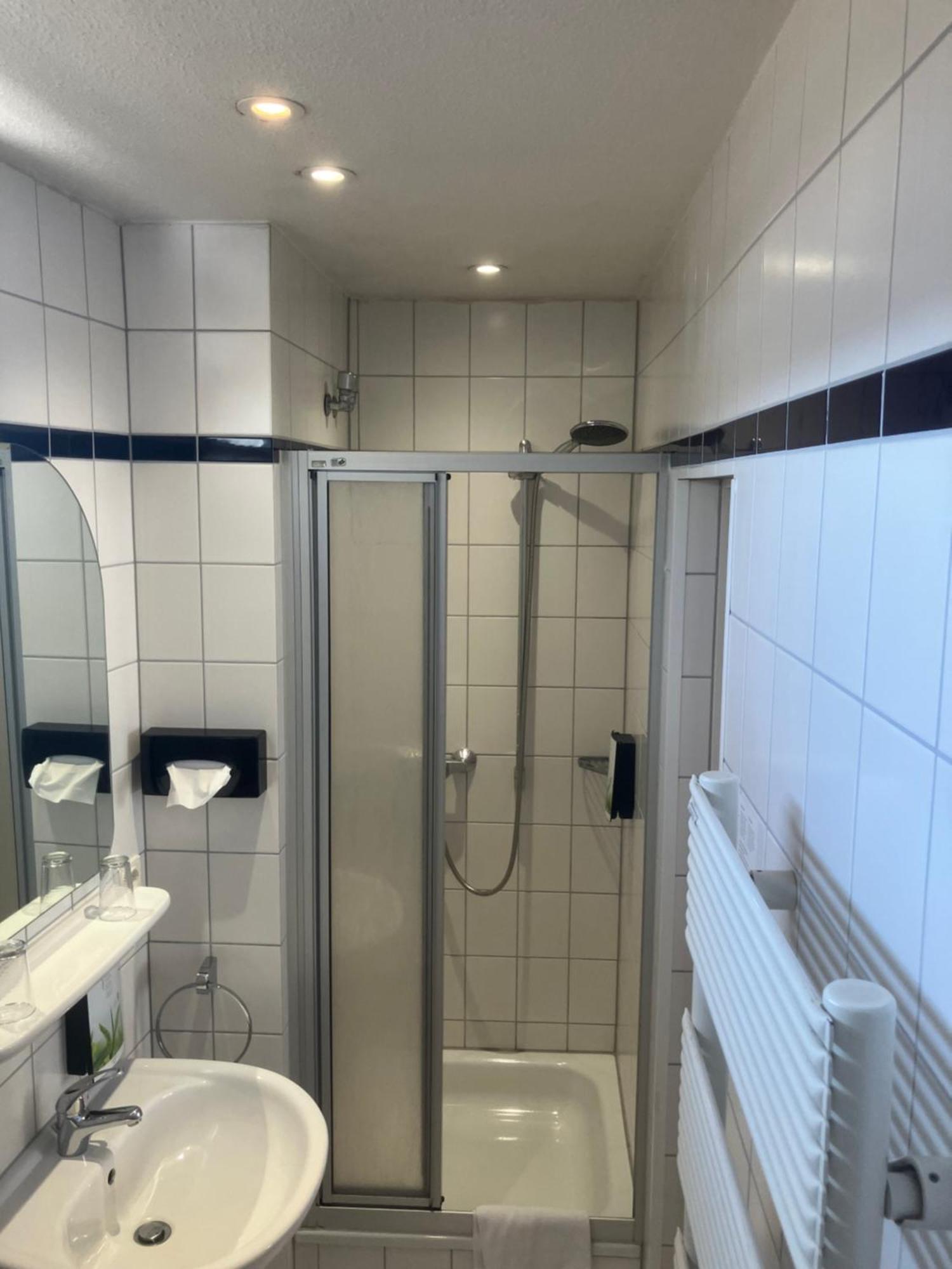 Hotel Mercedes City Bonn Buitenkant foto